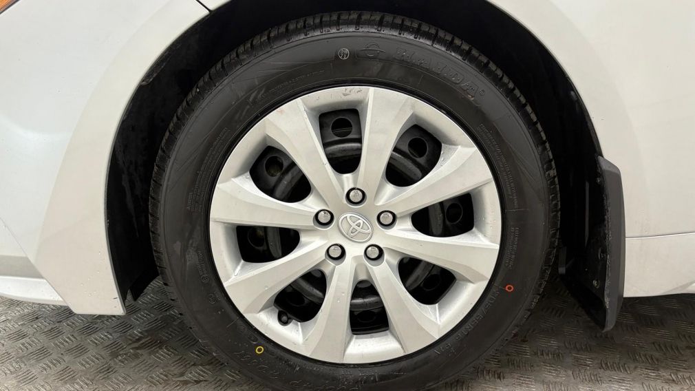 Toyota Corolla LE 2023 d&rsquo;occasion à vendre - 18