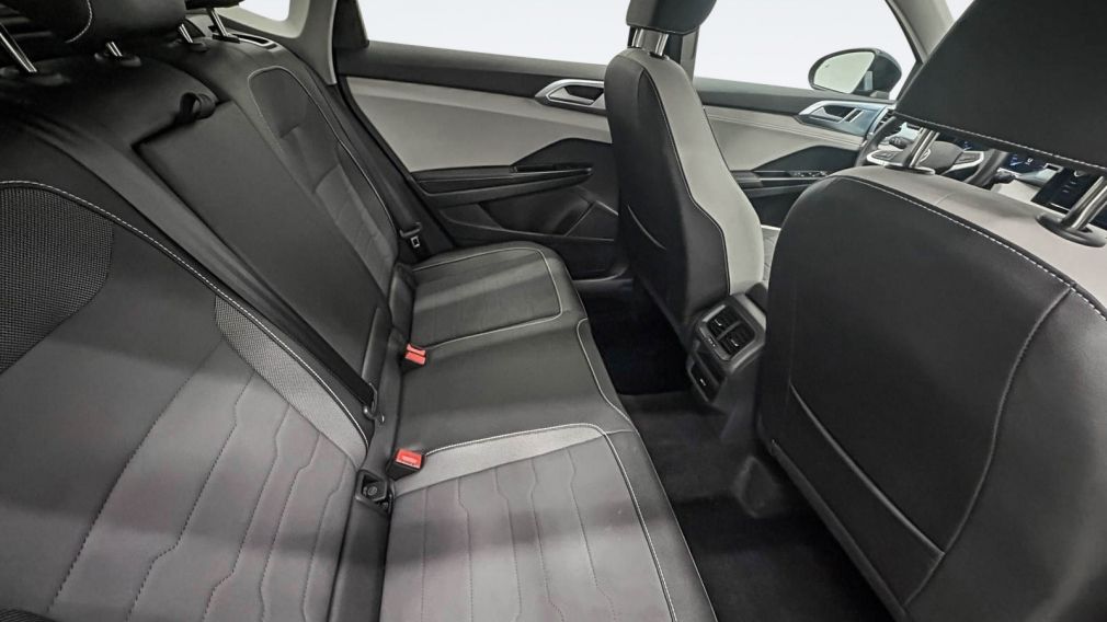 Volkswagen Taos Comfortline 2025 d&rsquo;occasion à vendre - 10