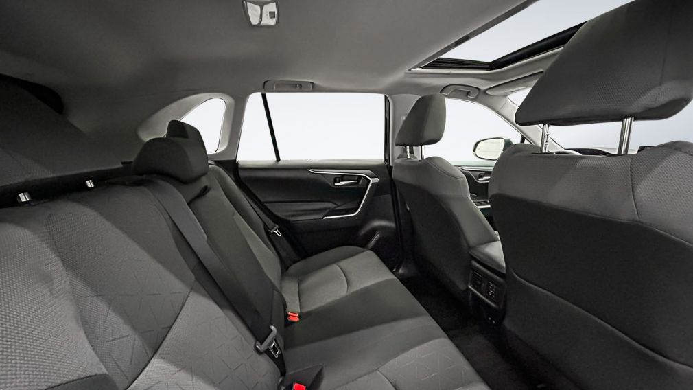 Toyota Rav 4 Hybrid XLE 2021 d&rsquo;occasion à vendre - 10