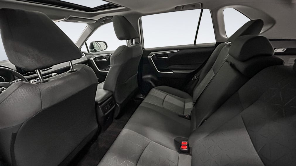 Toyota Rav 4 Hybrid XLE 2021 d&rsquo;occasion à vendre - 12