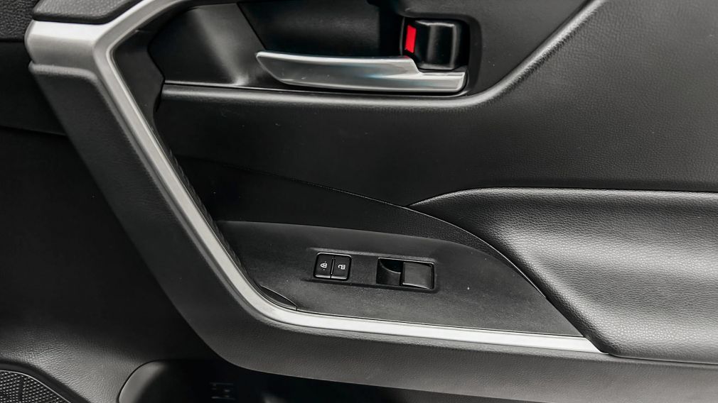 Toyota Rav 4 Hybrid XLE 2021 d&rsquo;occasion à vendre - 14