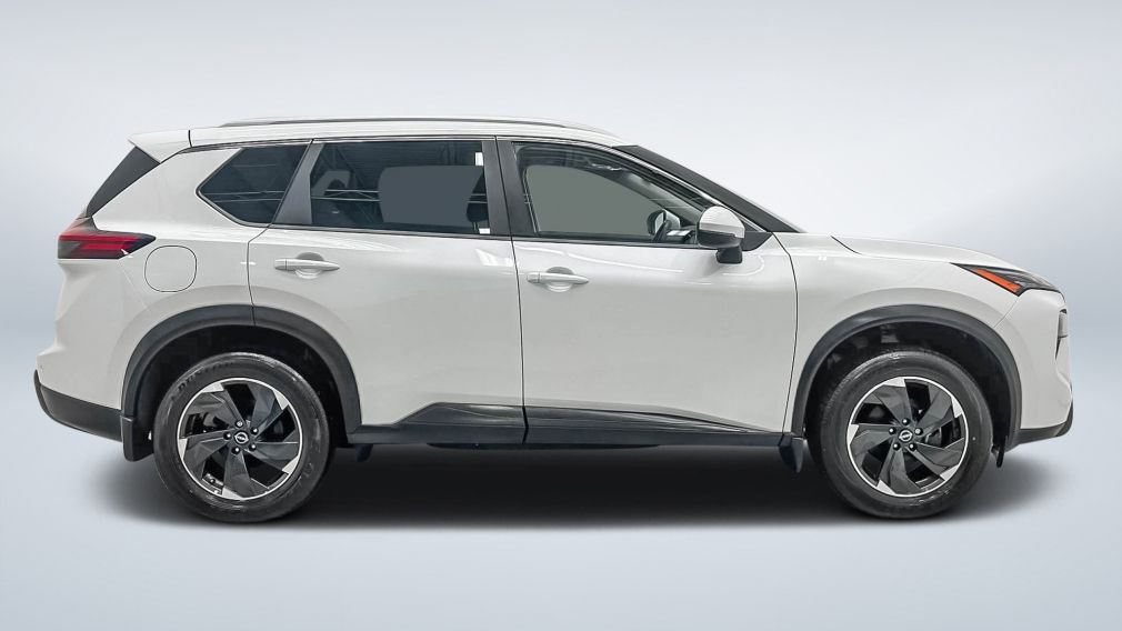 Nissan Rogue SV Moonroof 2024 d&rsquo;occasion à vendre - 4