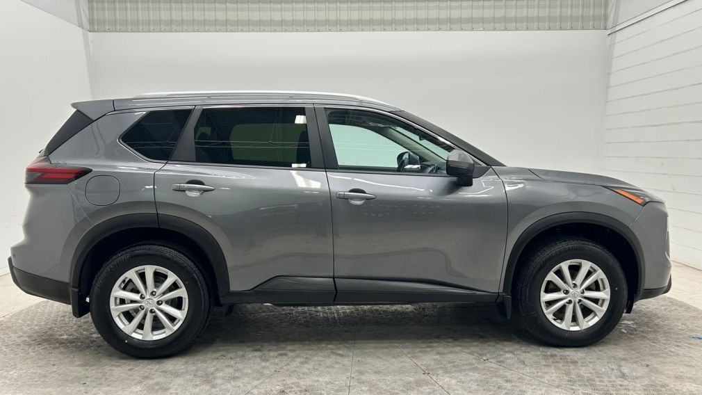 Nissan Rogue SV Moonroof 2024 d&rsquo;occasion à vendre - 4