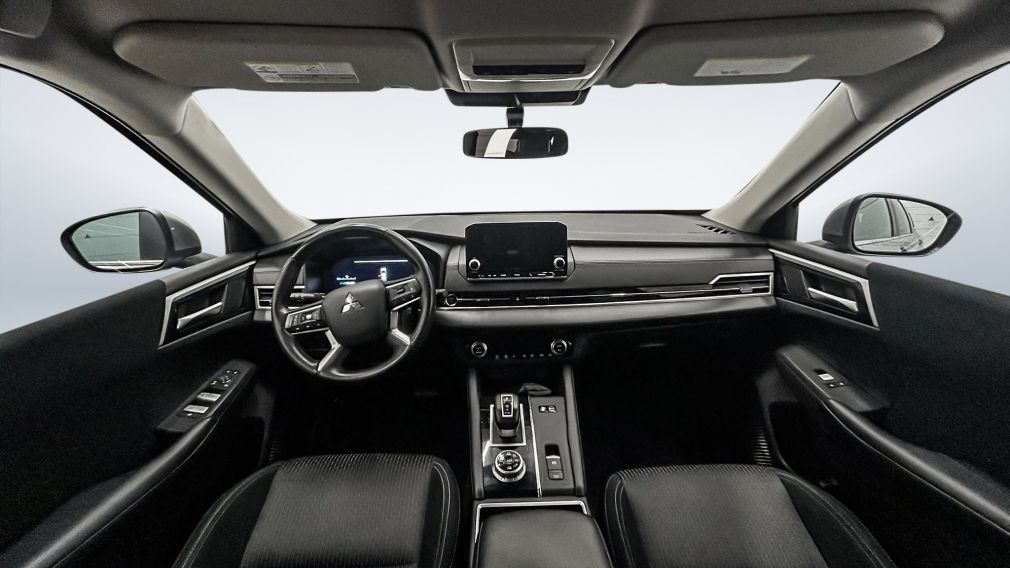 Mitsubishi Outlander PHEV ES 2023 d&rsquo;occasion à vendre - 17