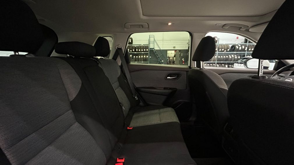 Nissan Rogue SV Moonroof 2023 d&rsquo;occasion à vendre - 11