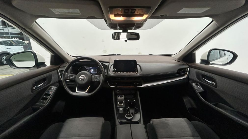 Nissan Rogue SV Moonroof 2023 d&rsquo;occasion à vendre - 17