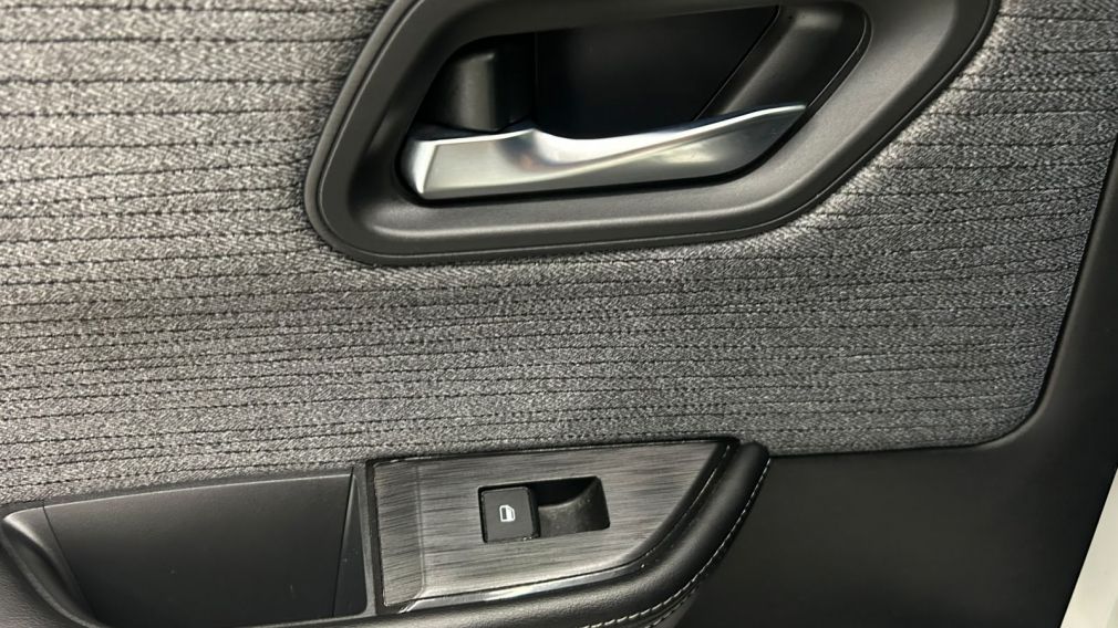 Nissan Rogue SV Moonroof 2023 d&rsquo;occasion à vendre - 15