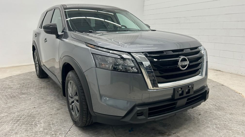 Nissan Pathfinder S
