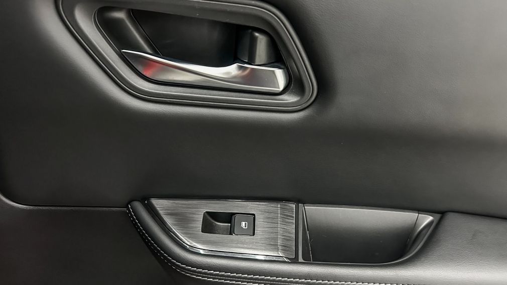 Nissan Rogue SV Moonroof 2024 d&rsquo;occasion à vendre - 12