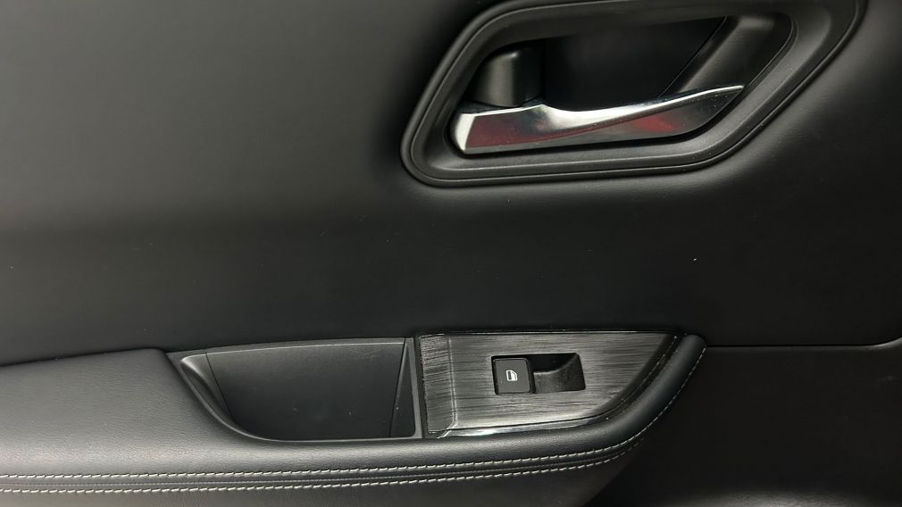 Nissan Rogue SV Moonroof 2024 d&rsquo;occasion à vendre - 15