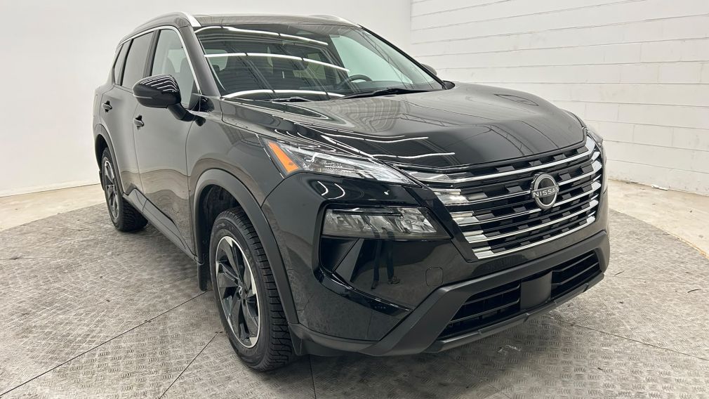 Nissan Rogue SV Moonroof