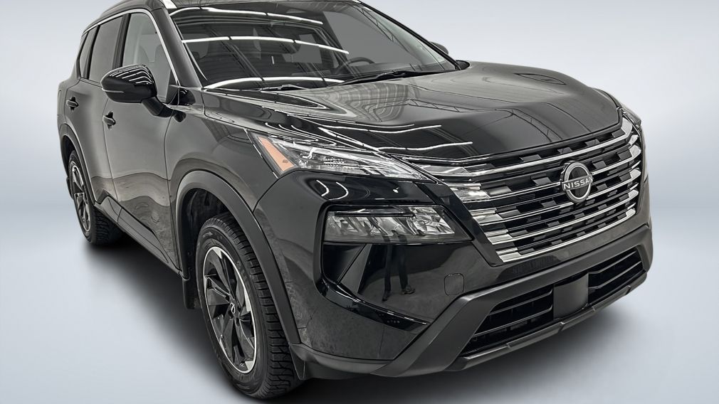 Nissan Rogue SV Moonroof