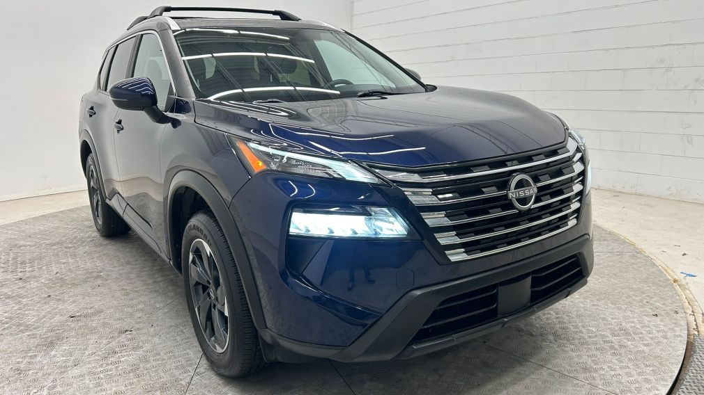 Nissan Rogue SV Moonroof