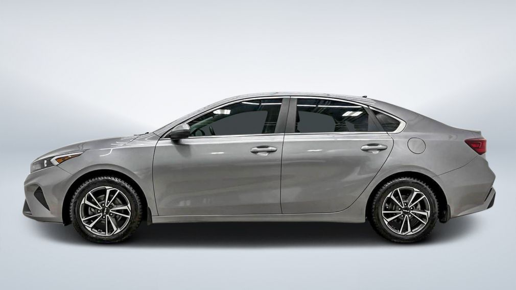 Kia Forte EX 2023 d&rsquo;occasion à vendre - 4