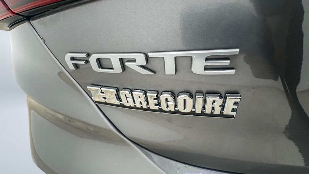 Kia Forte EX 2023 d&rsquo;occasion à vendre - 12