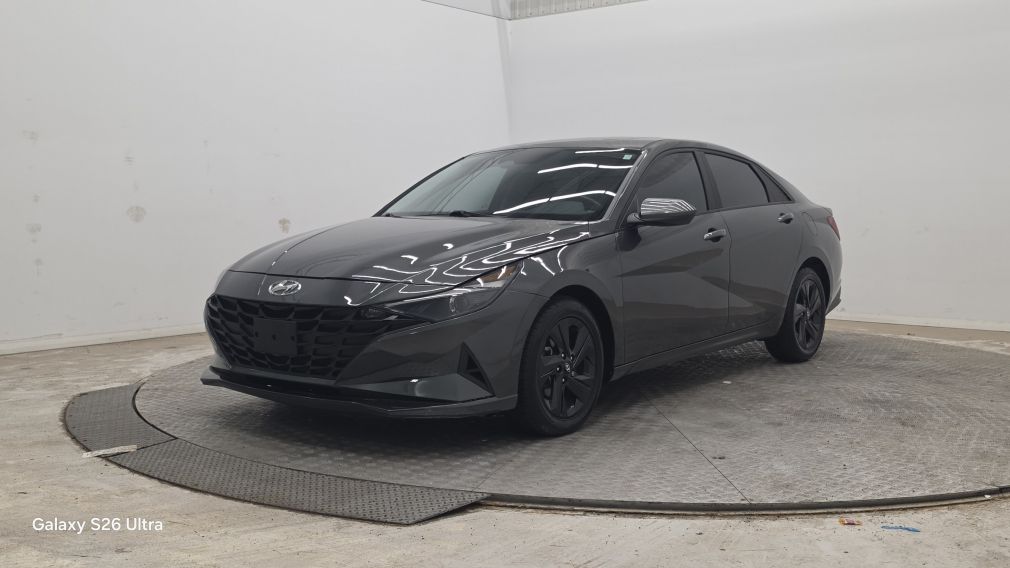 Hyundai Elantra Preferred 2023 d&rsquo;occasion à vendre - 3