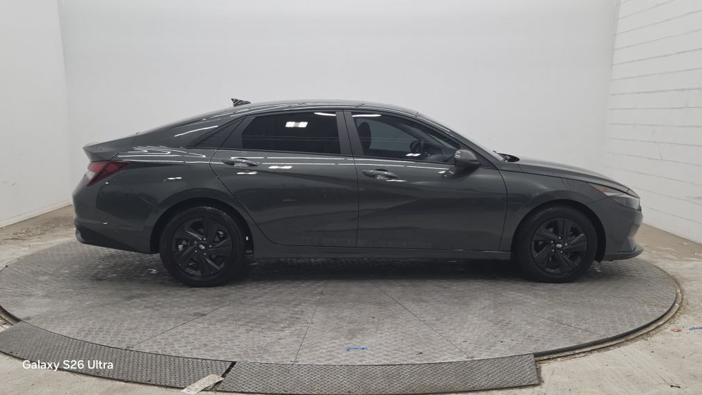 Hyundai Elantra Preferred 2023 d&rsquo;occasion à vendre - 8
