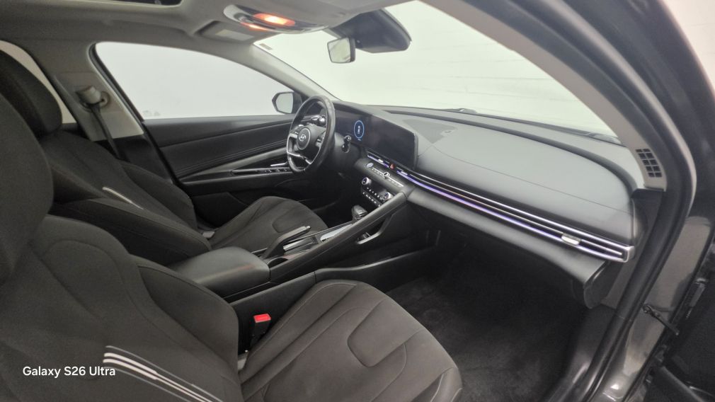 Hyundai Elantra Preferred 2023 d&rsquo;occasion à vendre - 9