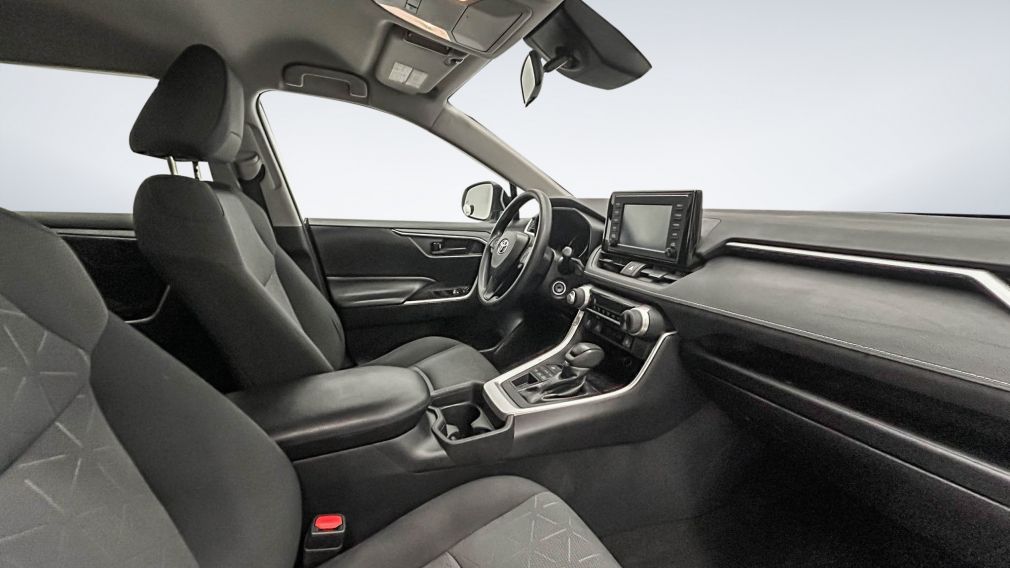 Toyota Rav 4 LE 2019 d&rsquo;occasion à vendre - 9
