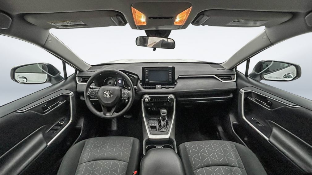 Toyota Rav 4 LE 2019 d&rsquo;occasion à vendre - 17