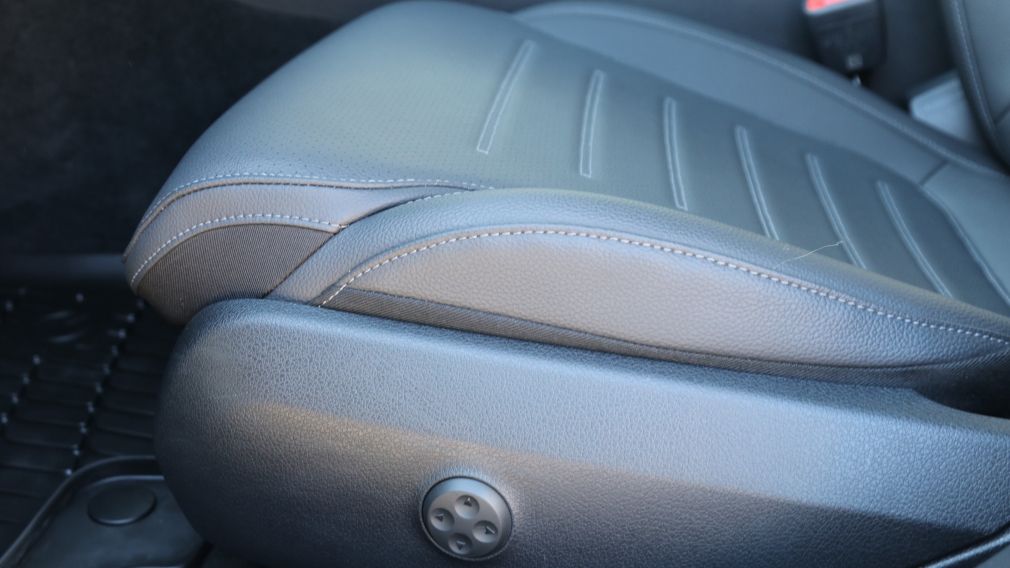 Mercedes Benz C-Class C 300 2025 d’occasion à vendre - 11