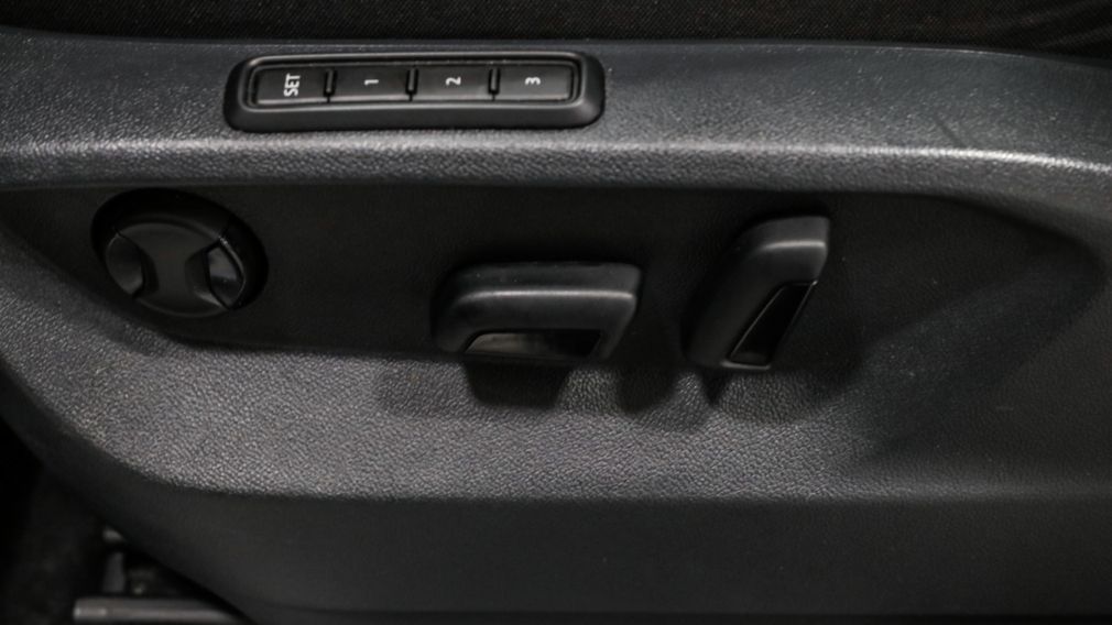 Volkswagen Tiguan Highline R-Line 2023 d&rsquo;occasion à vendre - 12