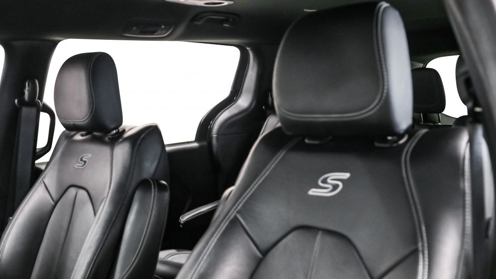 Chrysler Pacifica Touring L Plus 2021 d&rsquo;occasion à vendre - 9