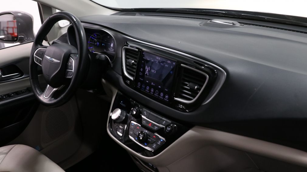 Chrysler Pacifica Touring-L 2020 d&rsquo;occasion à vendre - 26