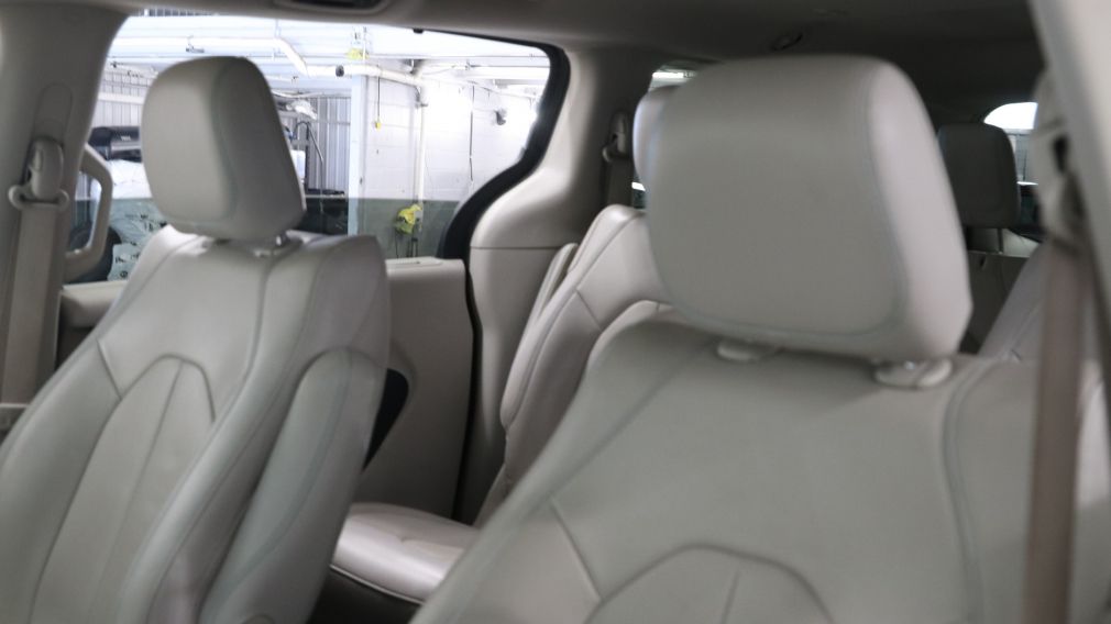 Chrysler Pacifica Touring-L 2020 d&rsquo;occasion à vendre - 9