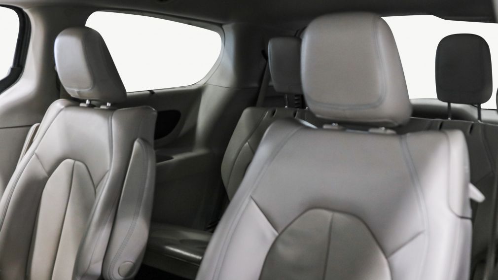 Chrysler Pacifica Touring-L 2020 d&rsquo;occasion à vendre - 13