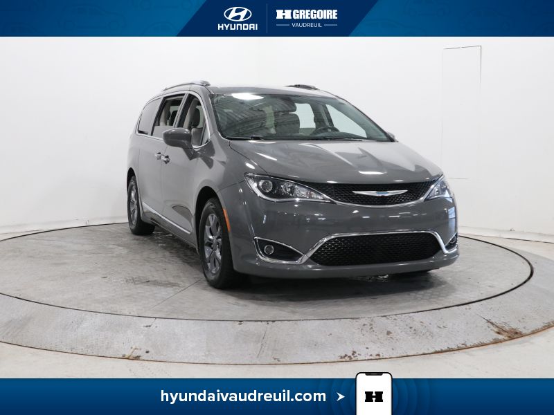 Chrysler Pacifica Hybrid Touring L FWD