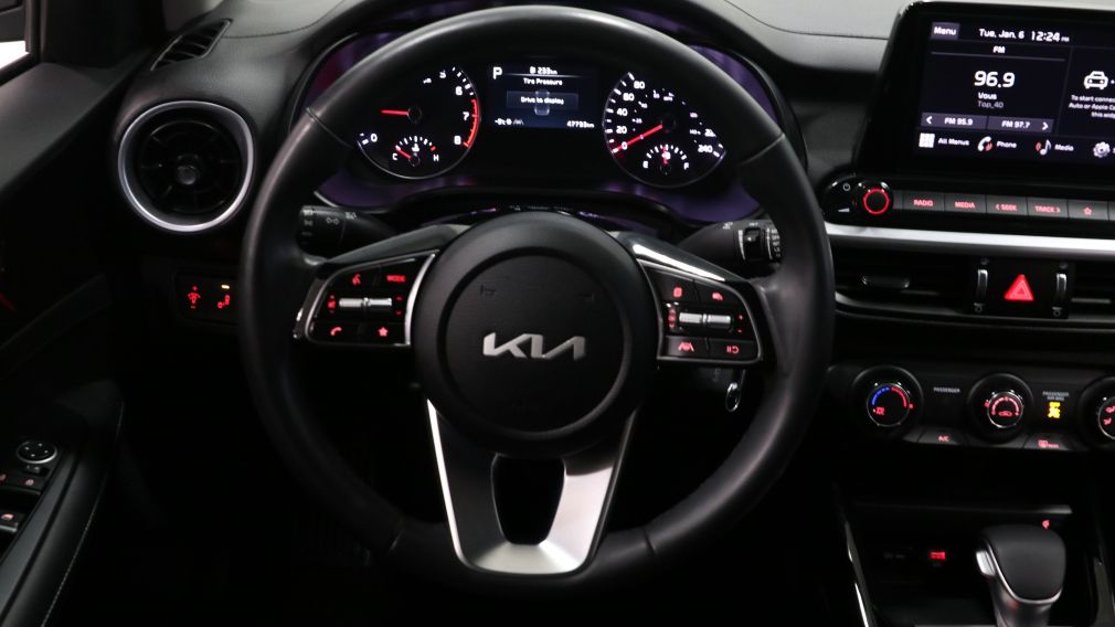 Kia Forte EX 2024 d&rsquo;occasion à vendre - 13