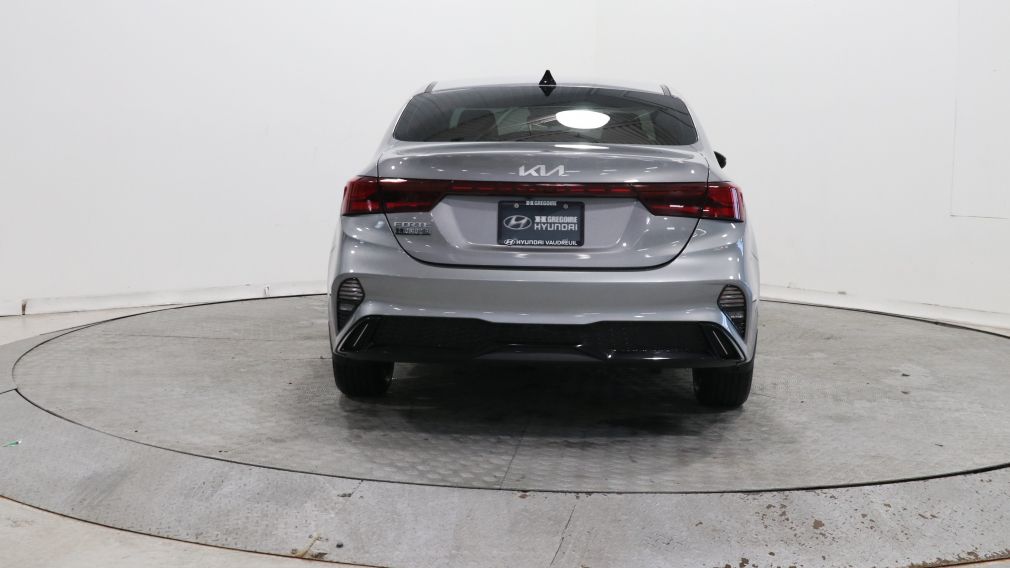 Kia Forte EX 2024 d&rsquo;occasion à vendre - 6