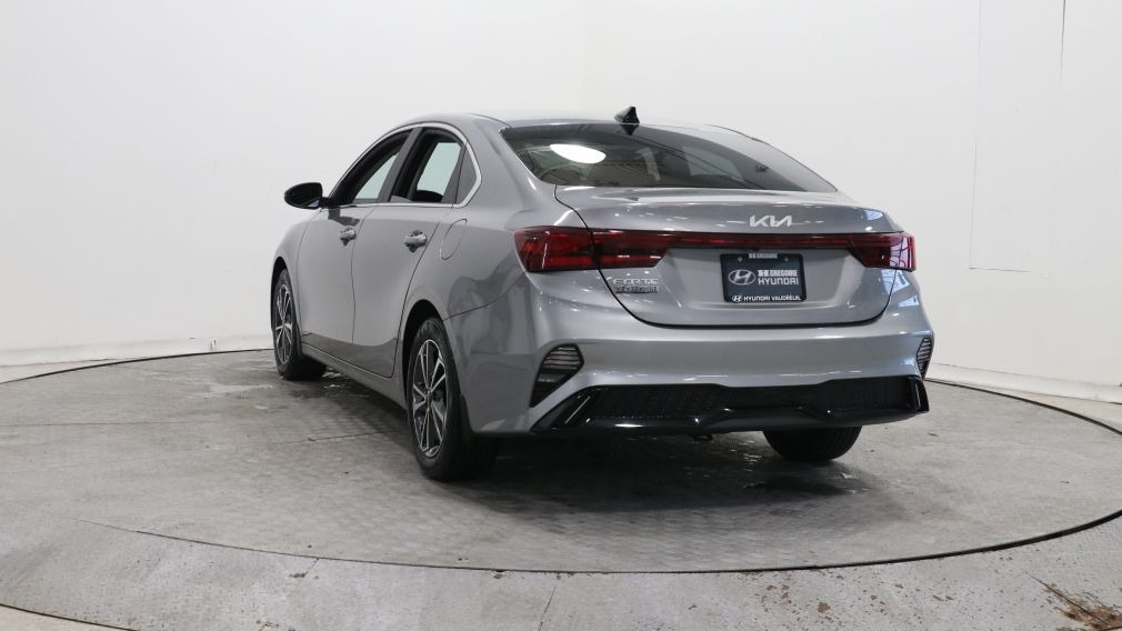 Kia Forte EX 2024 d&rsquo;occasion à vendre - 5