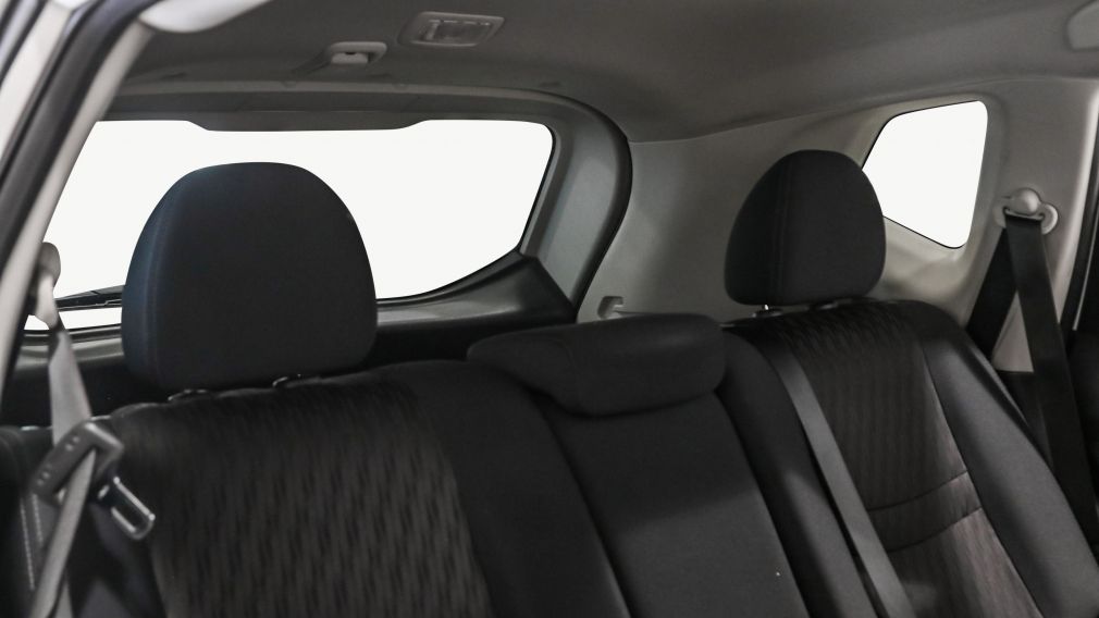 Nissan Rogue SV 2019 d&rsquo;occasion à vendre - 23