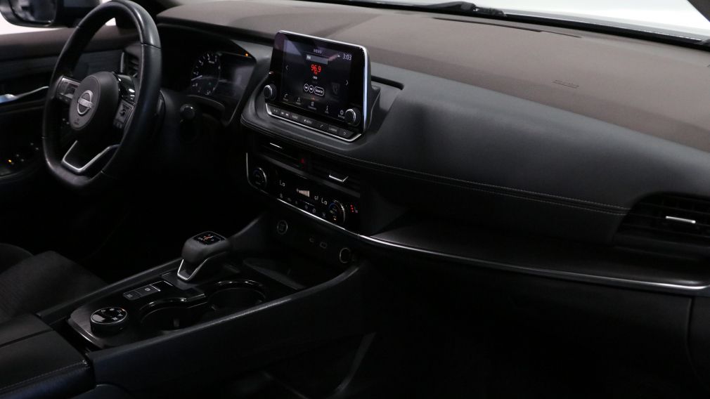 Nissan Rogue SV Moonroof 2023 d&rsquo;occasion à vendre - 28