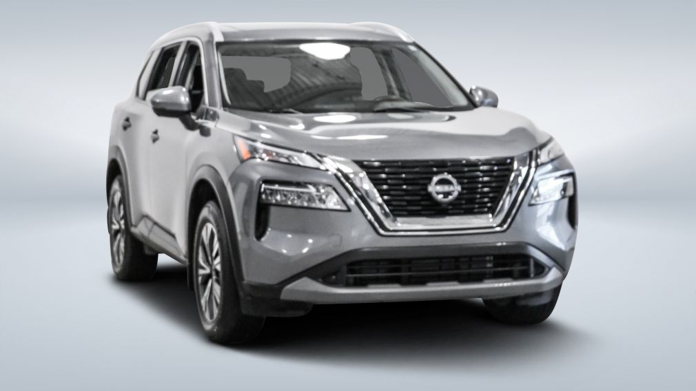 Nissan Rogue SV Moonroof