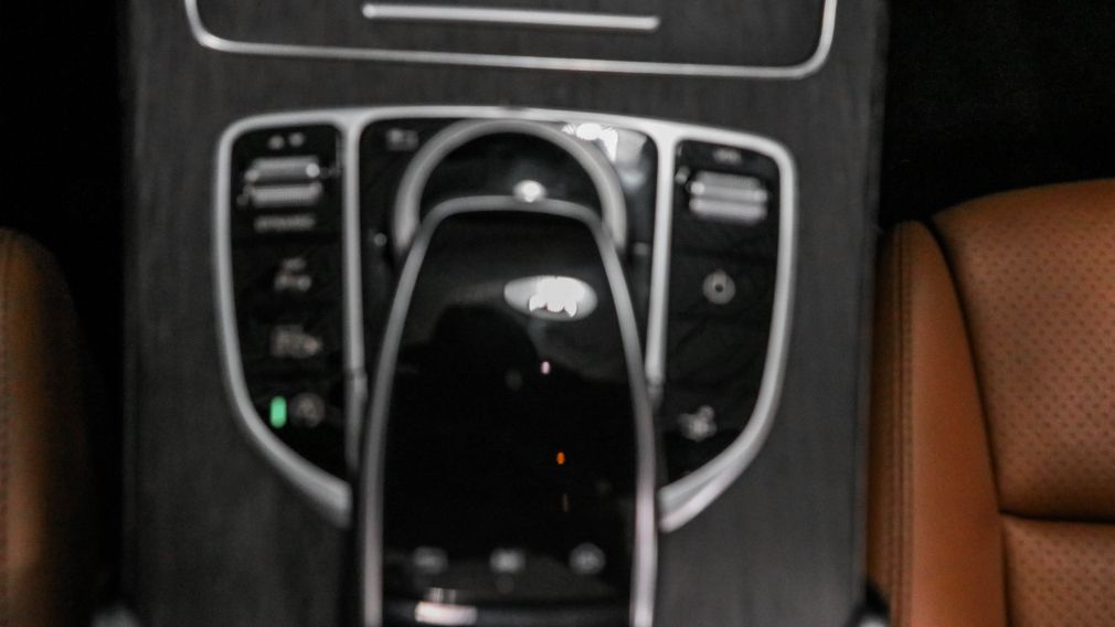 Mercedes Benz C-Class C 300 2019 d&rsquo;occasion à vendre - 35