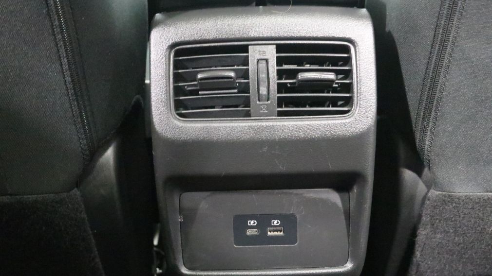 Nissan Rogue SV Moonroof 2023 d&rsquo;occasion à vendre - 27