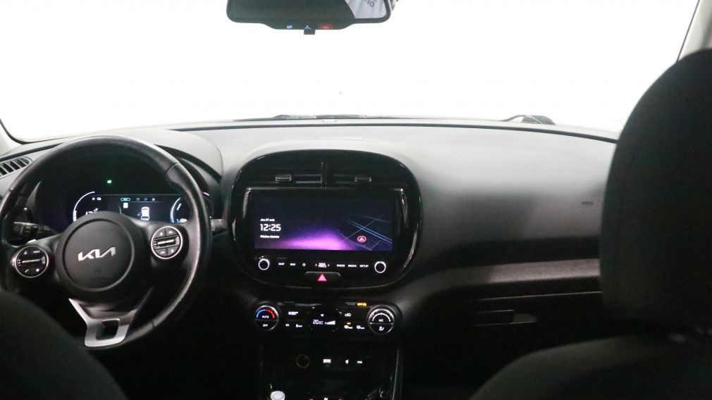 Kia Soul EV Premium 2023 d&rsquo;occasion à vendre - 17