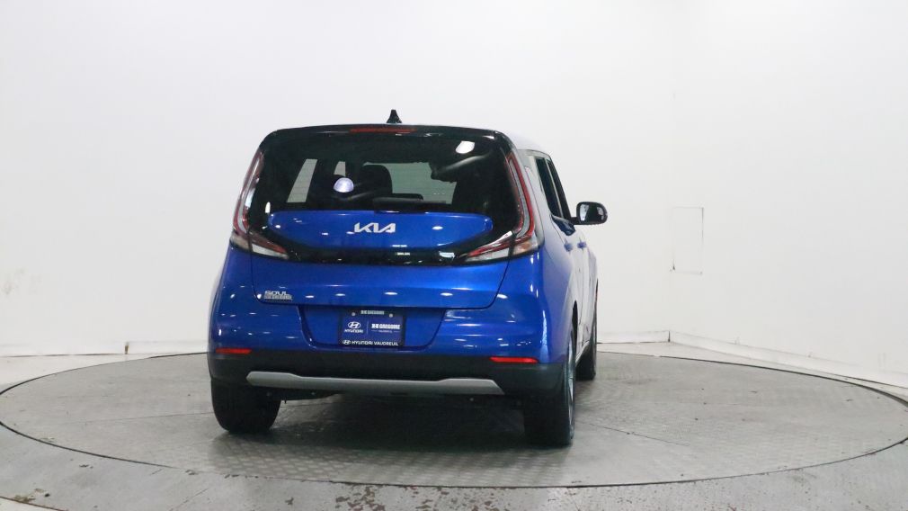 Kia Soul EV Premium 2023 d&rsquo;occasion à vendre - 7
