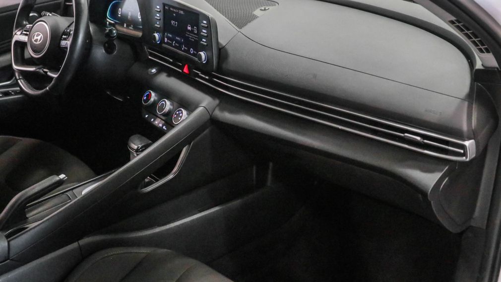 Hyundai Elantra Preferred 2024 d&rsquo;occasion à vendre - 24