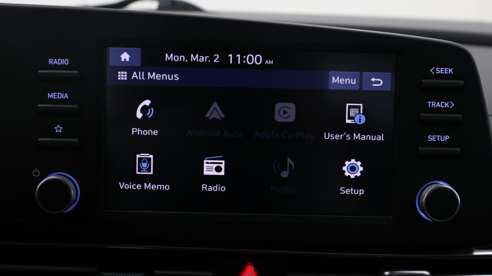 Hyundai Elantra Essential 2023 d&rsquo;occasion à vendre - 18