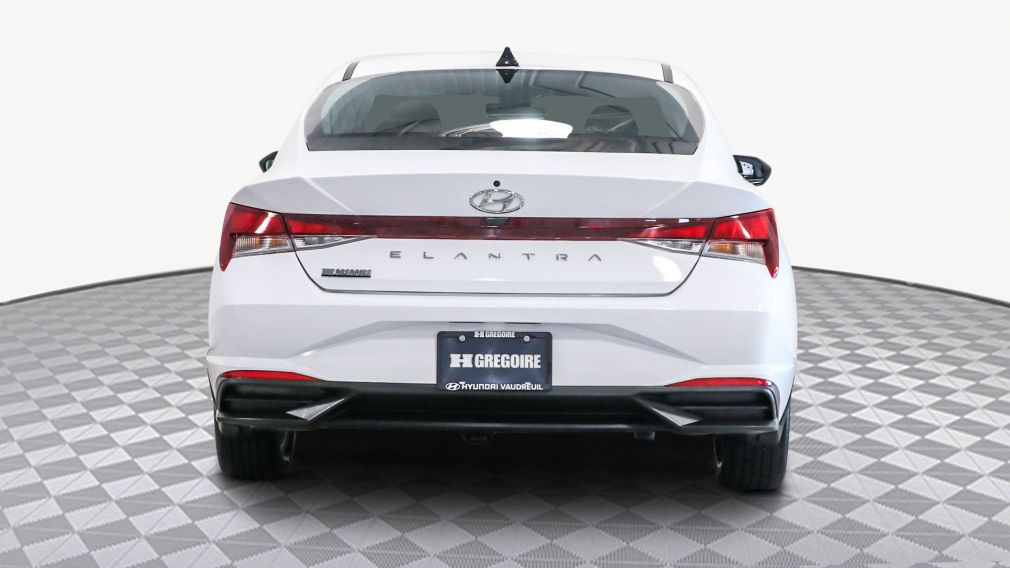 Hyundai Elantra Essential 2023 d&rsquo;occasion à vendre - 6
