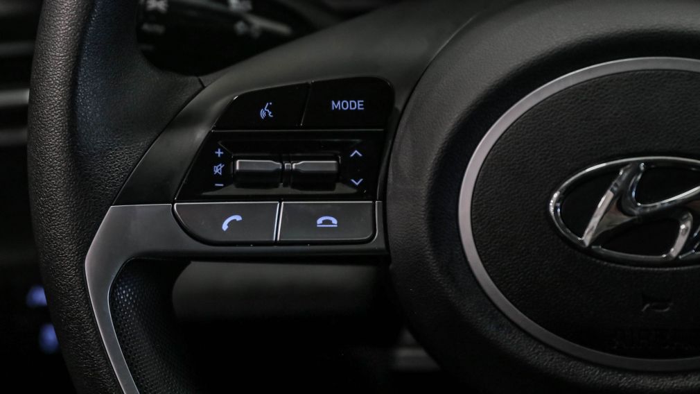 Hyundai Elantra Essential 2023 d&rsquo;occasion à vendre - 14