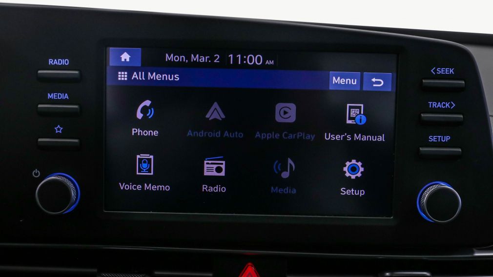 Hyundai Elantra Essential 2023 d&rsquo;occasion à vendre - 18