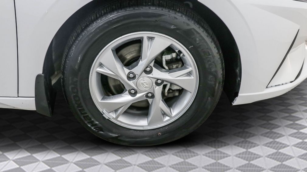 Hyundai Elantra Essential 2023 d&rsquo;occasion à vendre - 25