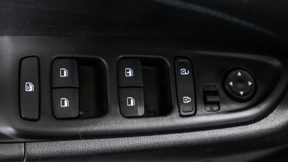 Hyundai Venue Preferred 2022 d&rsquo;occasion à vendre - 11