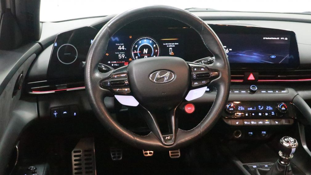 Hyundai Elantra Manual 2023 d&rsquo;occasion à vendre - 13