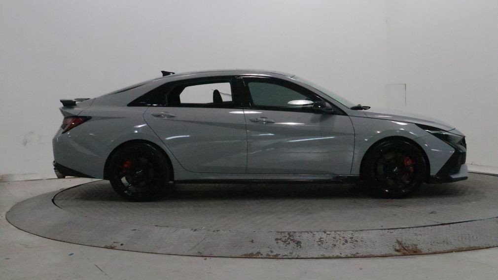 Hyundai Elantra Manual 2023 d&rsquo;occasion à vendre - 8